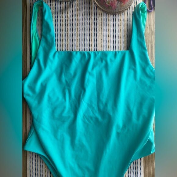 Jolyn Nova Scotia One piece Swimsuit Size XL Mint Green Deep Back NWT - Picture 15 of 16